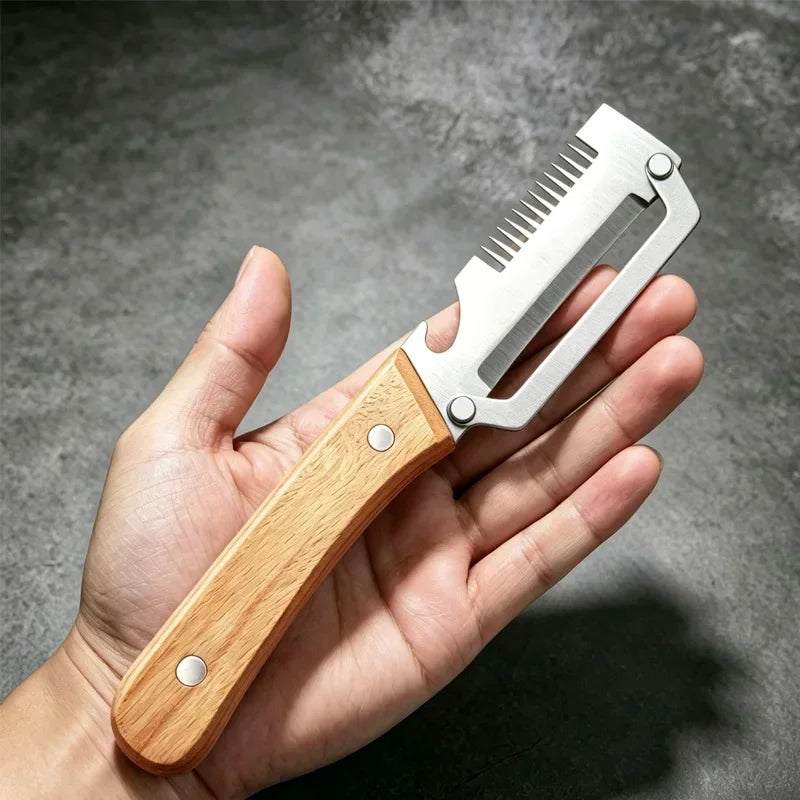 Stainless Steel Vegetable Peeler With Wooden Handle